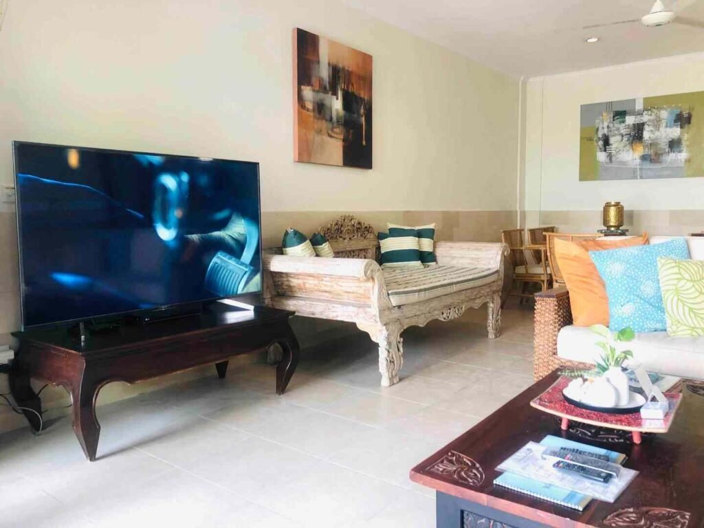 Tv villa carissa seminyak centre